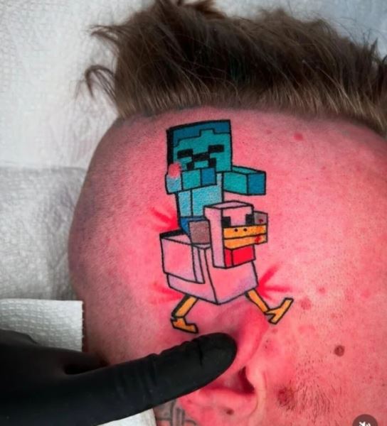 Татуировки, которые можно было не делать (14 фото)