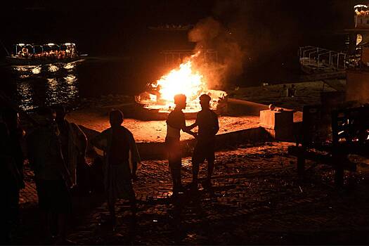 Родственники умершего жениха сожгли невесту