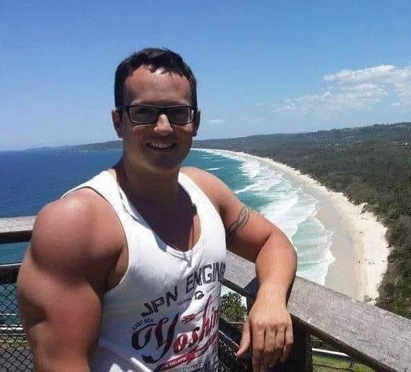 Фотошоп: уровень «Зачем?» (23 фото)