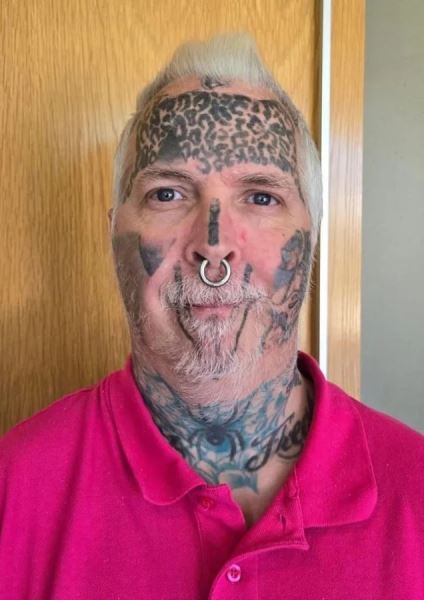 Татуировки, которые можно было не делать (14 фото)