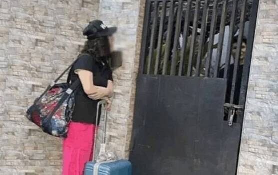 Одержимая незнакомцем из сети пожилая женщина приехала к нему домой и потребовала жениться