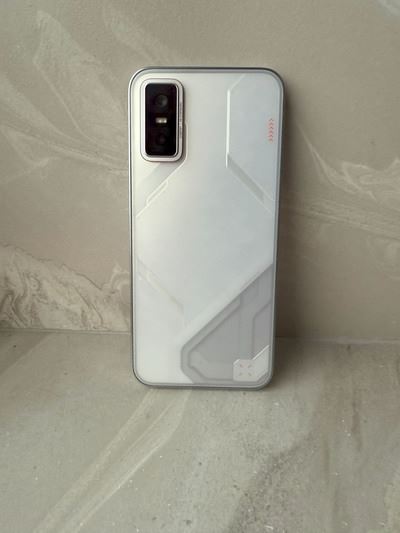 Удобство для геймеров: Обзор смартфона  Infinix GT 30 Pro