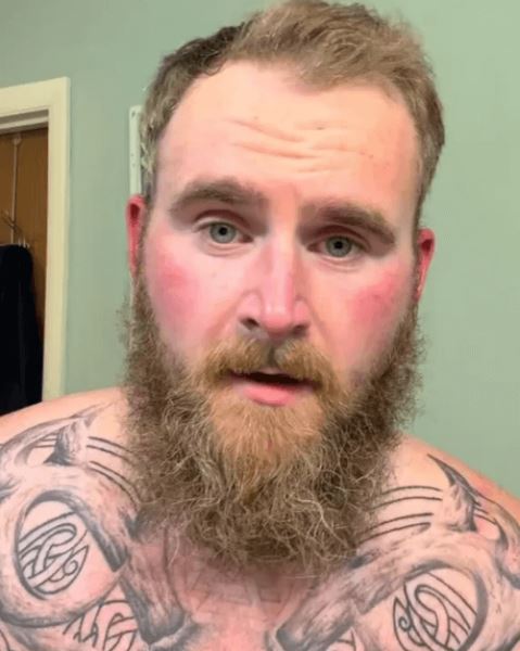 Жене не понравился новый облик мужа, сбрившего бороду