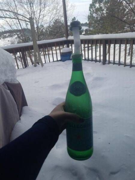 Пятничные фотоприколы: «Собираю шкаф по инструкции…» (33 шт)