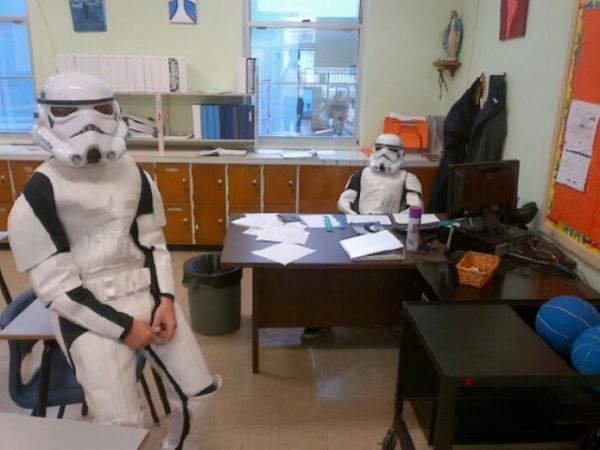 17 раз, когда ношение форменной одежды было скорее смешным, чем впечатляющим