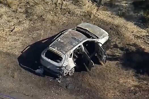 Горящий автомобиль с загадочными останками внутри нашли на горной дороге