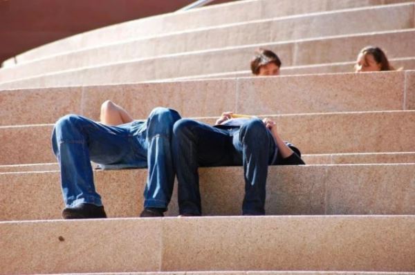 Забавные иллюзии, в которых всё решает ракурс и перспектива (18 фото)