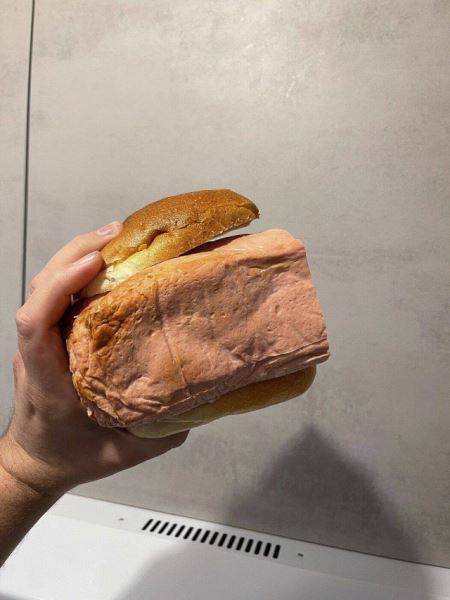 Пятничные фотоприколы: «Поздравляю с днём рождения…» (39 фото)