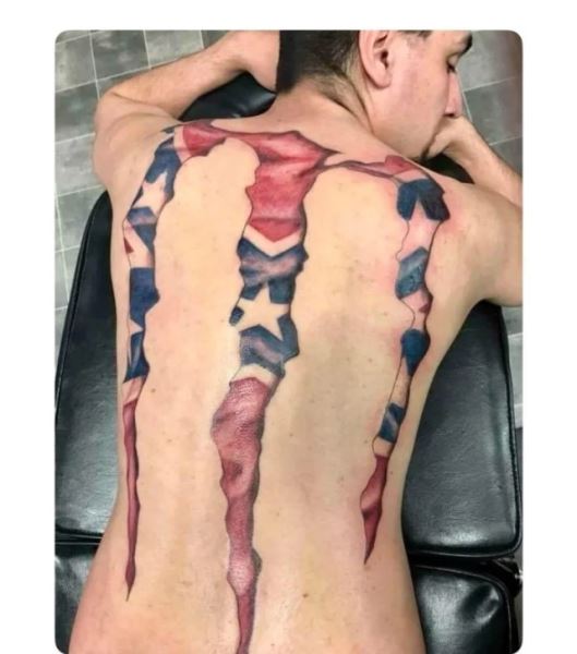 Татуировки, которые можно было не делать (14 фото)