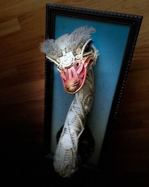 Впечатляющие скульптуры животных, полностью созданные из хлама (28 фото)